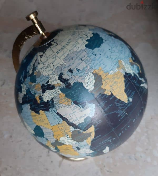 globe 1