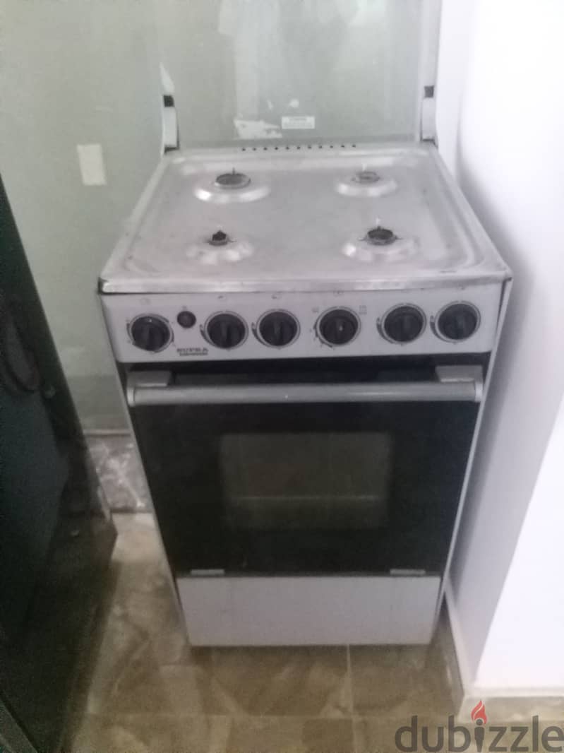 Gas Cooker . . . طباخ غاز 0