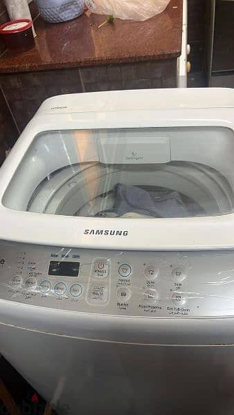 well condition fridge and washing machine for sale only 120 rial 1