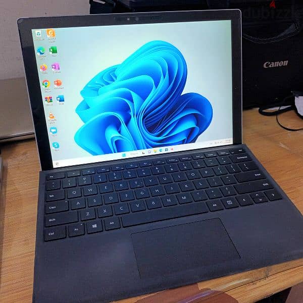 Microsoft Surface Pro 4 Core i7 6th Gen 16Gb Ram 0