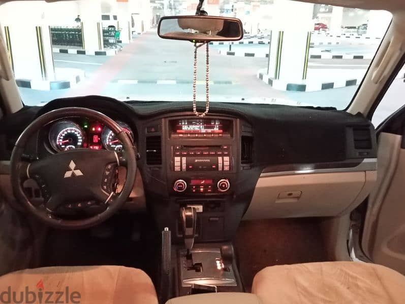 Mitsubishi Pajero 2014 10