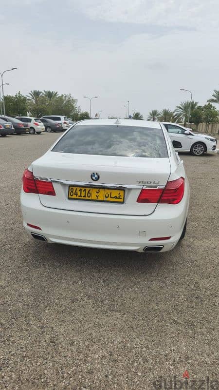 بي ام دبليو 750i 2011 6