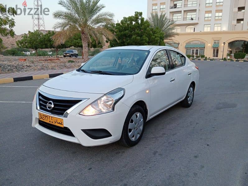 Nissan Sunny 2022 gcc 1.5L 52kkm 1