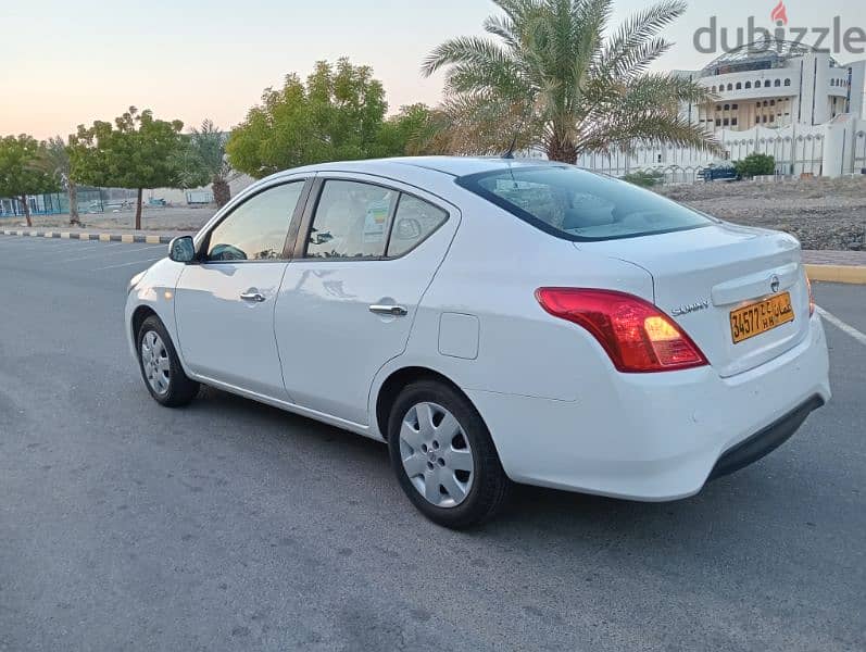 Nissan Sunny 2022 gcc 1.5L 52kkm 3