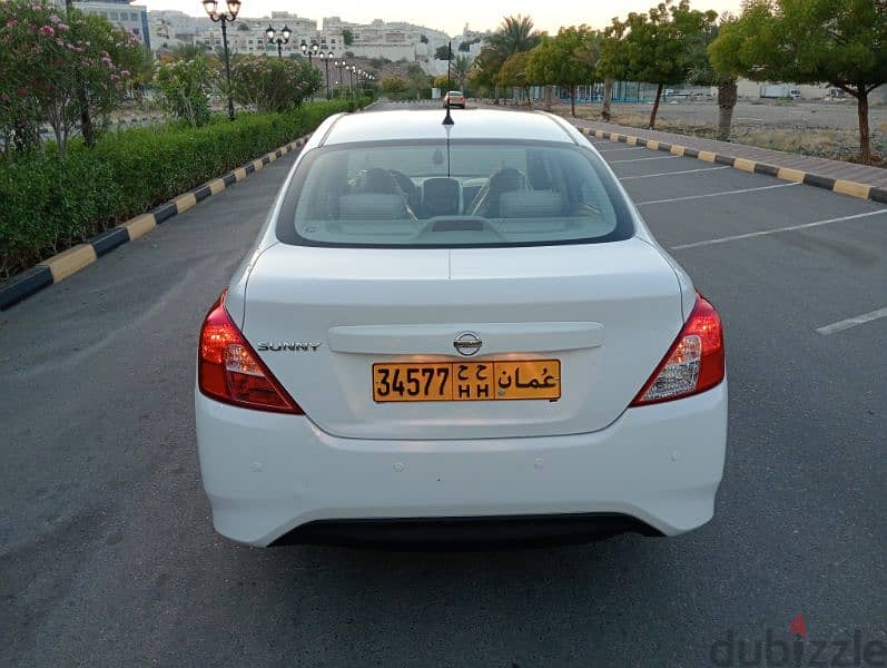 Nissan Sunny 2022 gcc 1.5L 52kkm 4