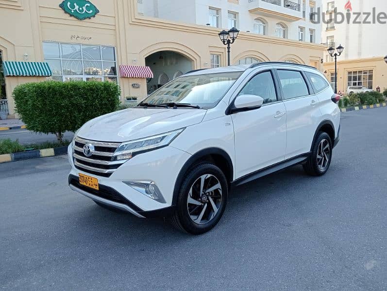 Toyota Rush 2019 Gcc oman 1.5L 7seater 0