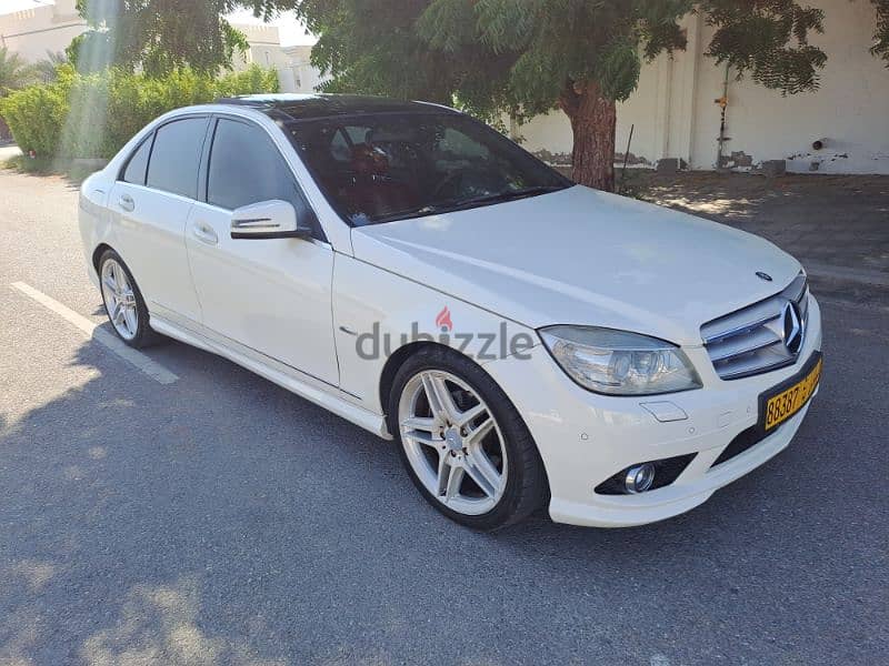 Mercedes-Benz 200 2010 full option GCC orignal paint non accident 2