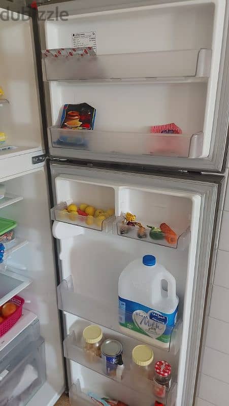 350 liter Fridge refrigerator 1