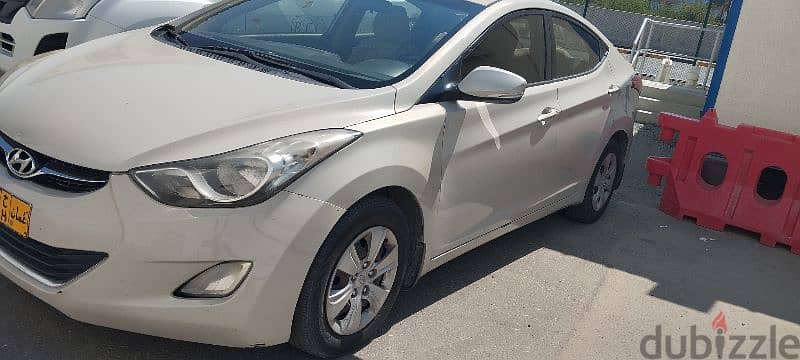 Hyundai Elantra 2013 1