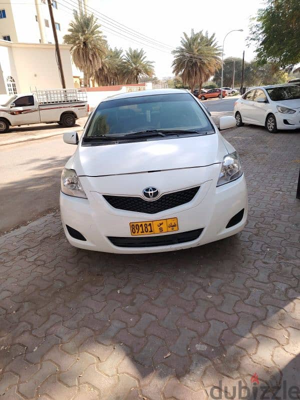 Toyota Yaris 2011 0