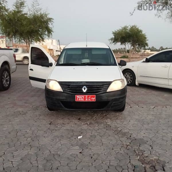 Renault Logan 2012 9