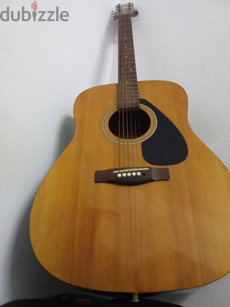 Yamaha guitar 1