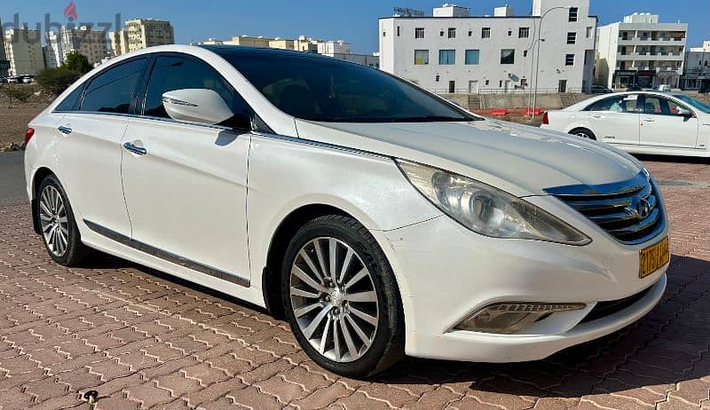 Hyundai Sonata 2014 1