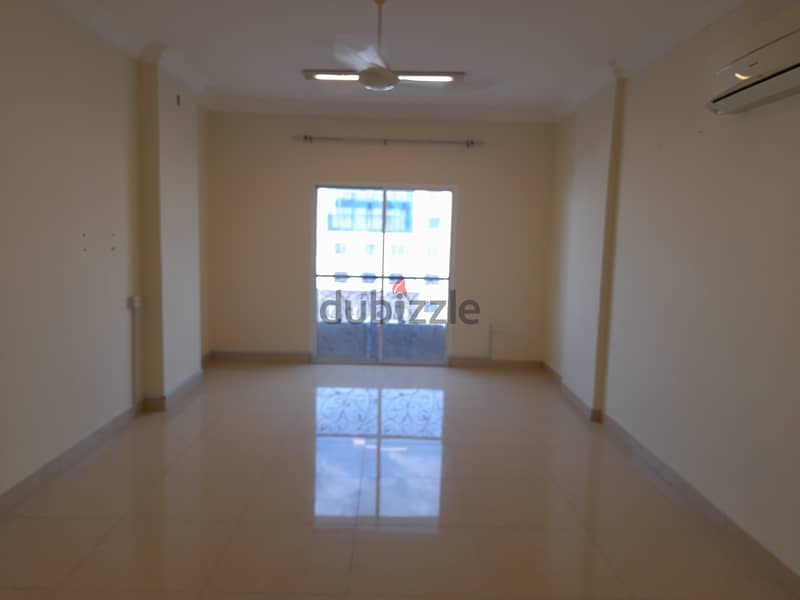 2BHK 5MIN DRIVE FROM MUACAT GRAND MALL AND RAMEZ 1