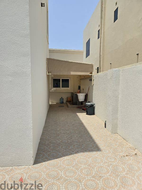 Villah in Al Manumah North for rent 7