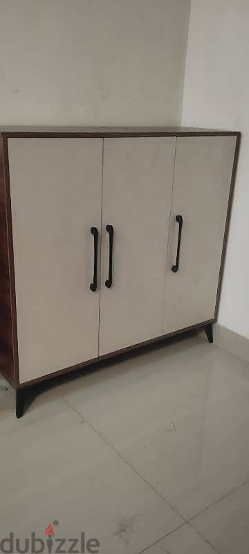 kitchen wardrobe/ cabinet 0