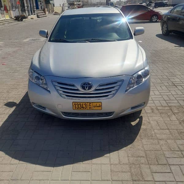 Toyota Camry 2009 price1200 omr 0