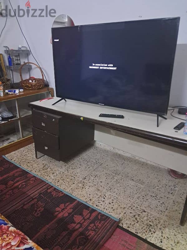 55 inch smart tv 45 sport good condition 2