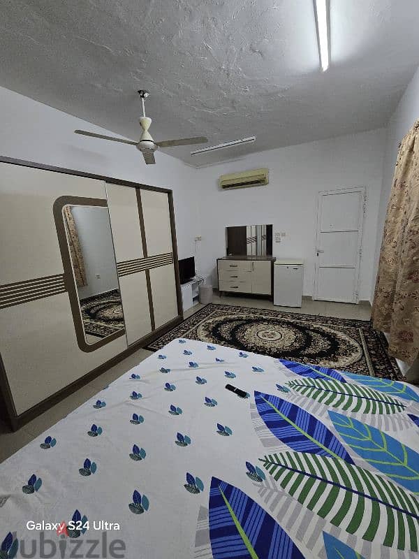 Room with furnished bathroom near City Center 0