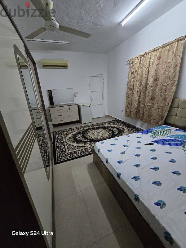 Room with furnished bathroom near City Center 1