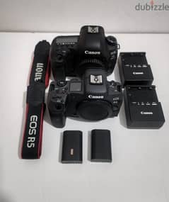 Canon R5 and 5D mark IV in Excellent condition & without any essue 0