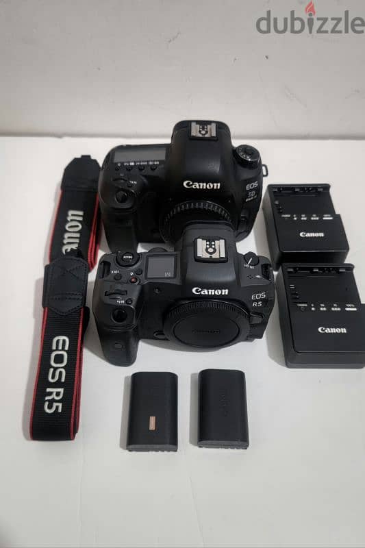 Canon R5 and 5D mark IV in Excellent condition & without any essue 1