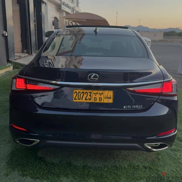 Lexus ES 350 2019 4