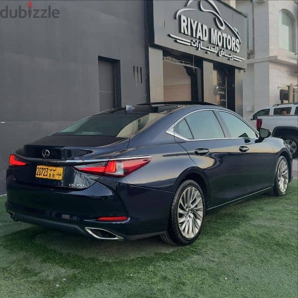 Lexus ES 350 2019 7