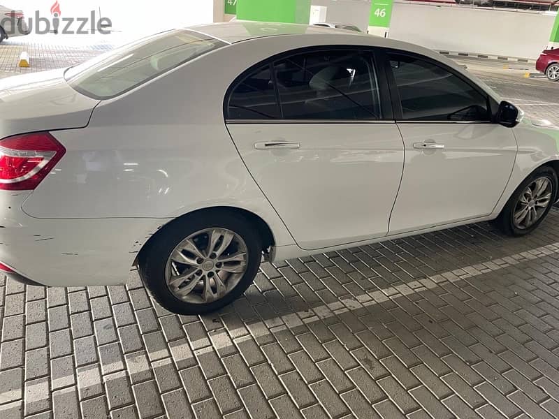 Geely Emgrand 7 2017 9