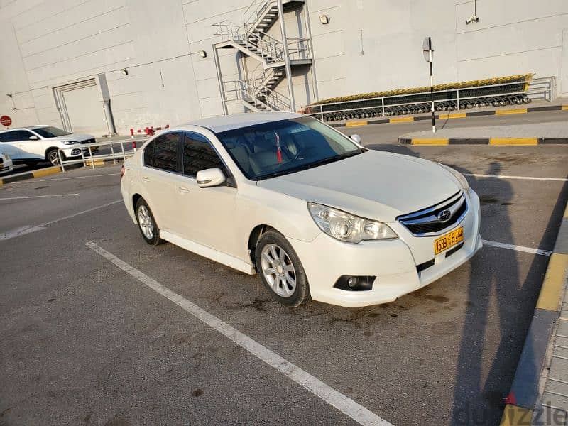 Subaru Legacy 2010 5