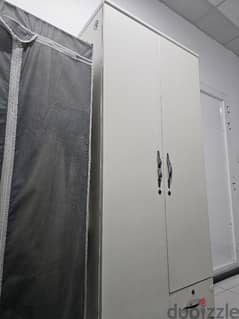 Good condition 2 door wardrobe/cupboard and bed mattress for sale 0