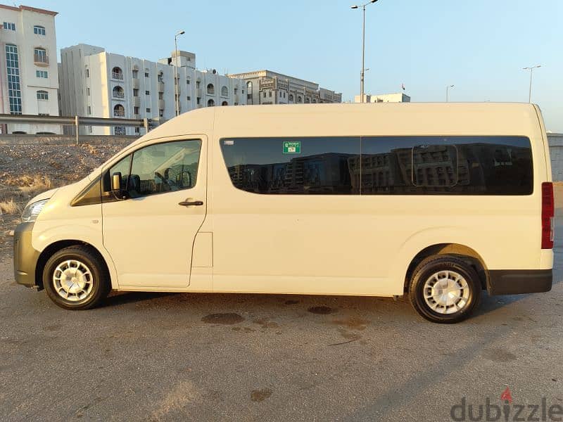 Toyota Hiace 2020 5