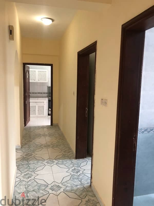 2 Bedroom flat for rent in ghubra free WiFI 8