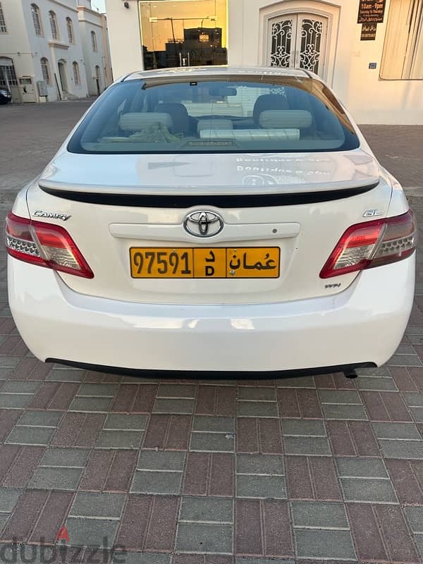 Toyota Camry 2011 1