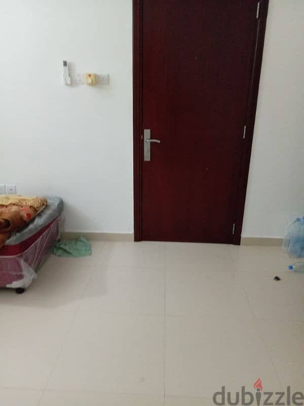 Bed space for rent 2