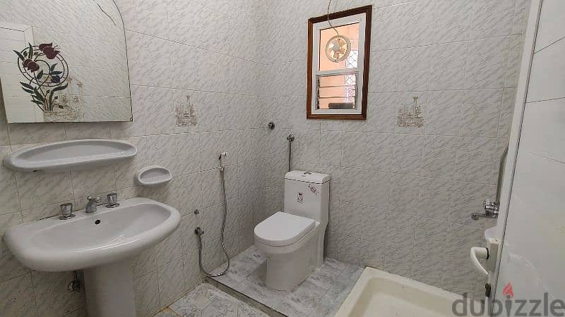 EXECUTIVE ROOM FOR RENT WITH ATTACHED WASHROOM 3