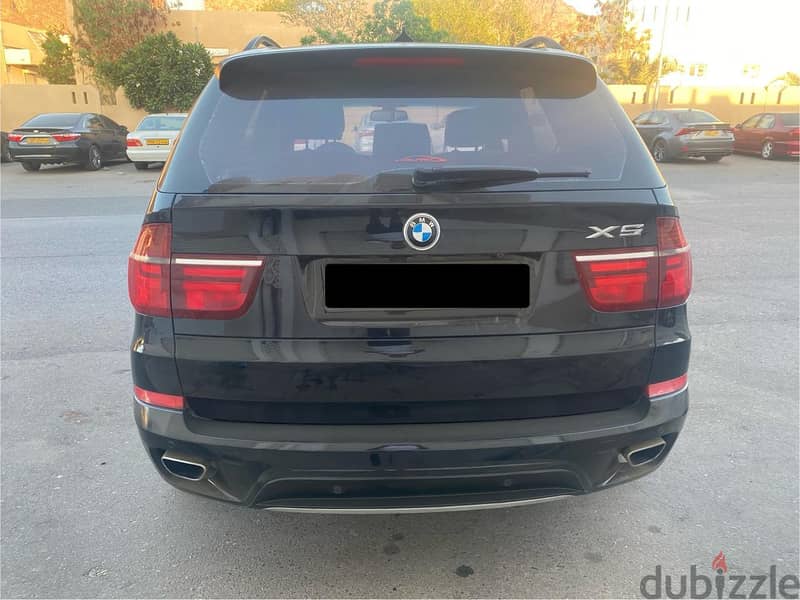 For sale BMW X5 2013 model for only OMR 3,000 3