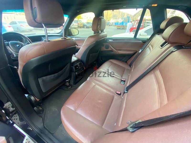 For sale BMW X5 2013 model for only OMR 3,000 6