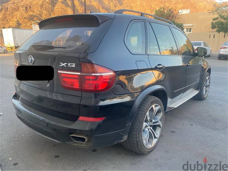 For sale BMW X5 2013 model for only OMR 3,000 11