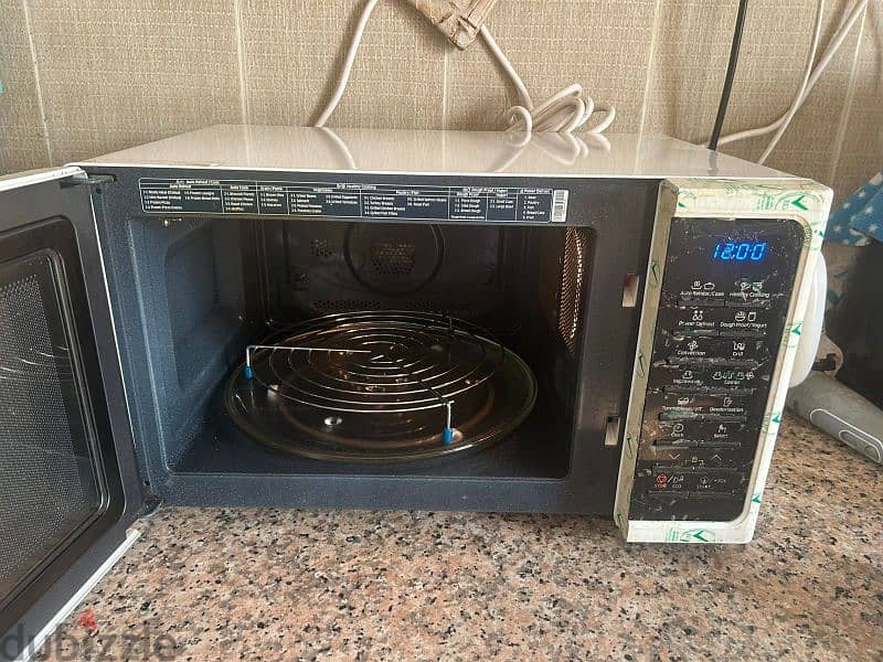 full option microwave oven 1