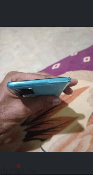 Samsung a71  8 ram 128 storage good condition and exchange available 4