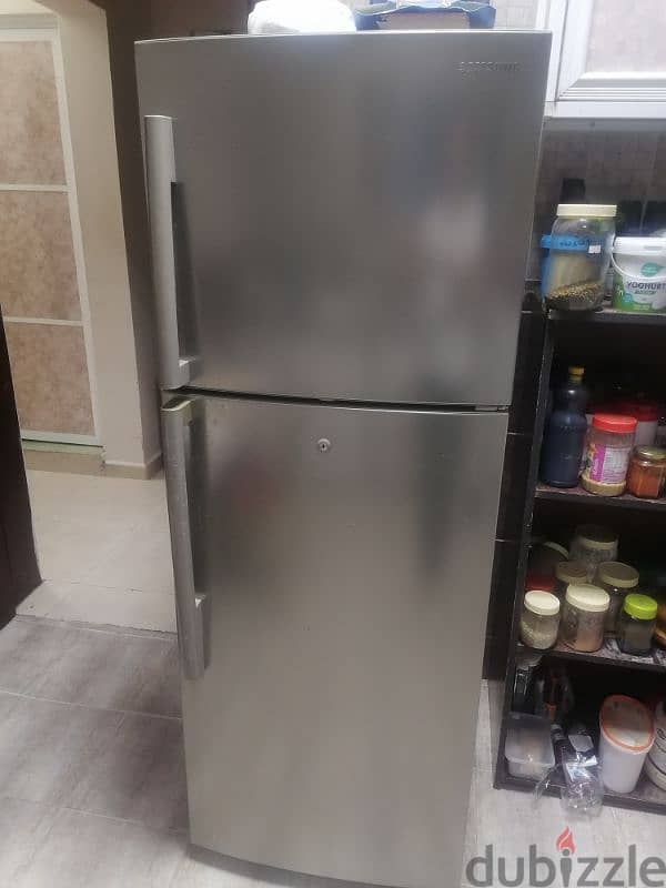 Samsung refrigerator made in Thailand in very good condition 2