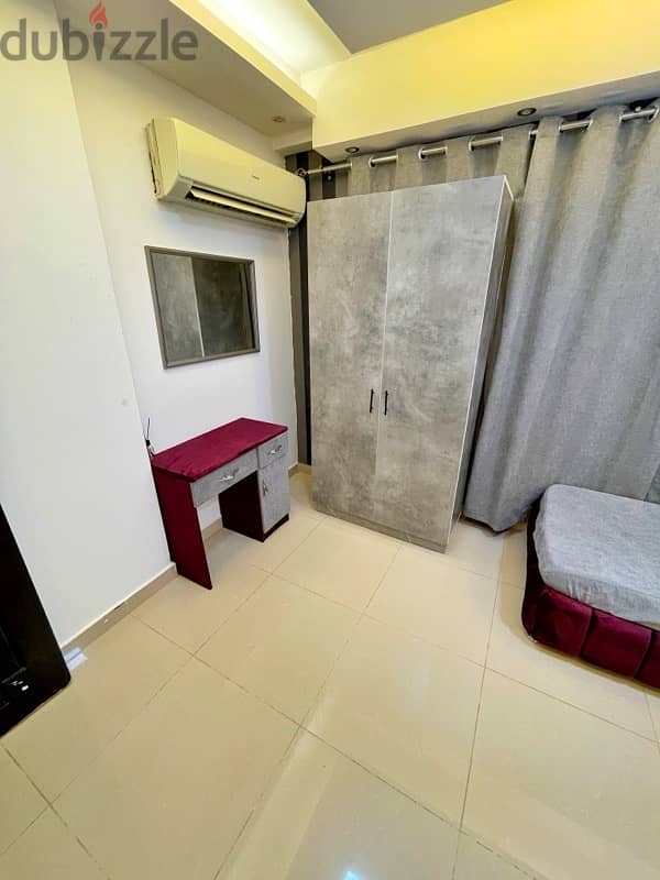 2bhk Fully New Furnished  (Al Azaibah) 8