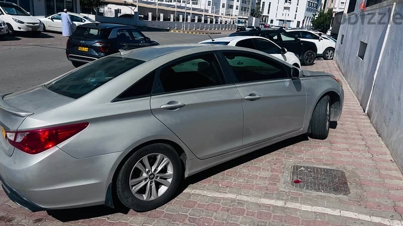 Hyundai Sonata 2013 1