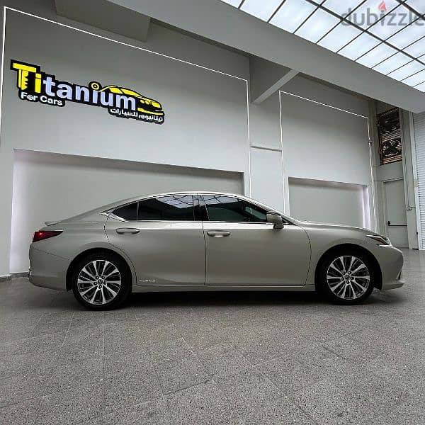 Lexus ES 350 2019 1