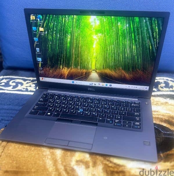 LaptopFor sale core i7 8th Gen Touchscreen 14 inch FHD Display 2