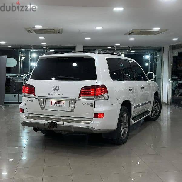 Lexus LX 570 2014 3