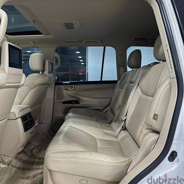 Lexus LX 570 2014 9