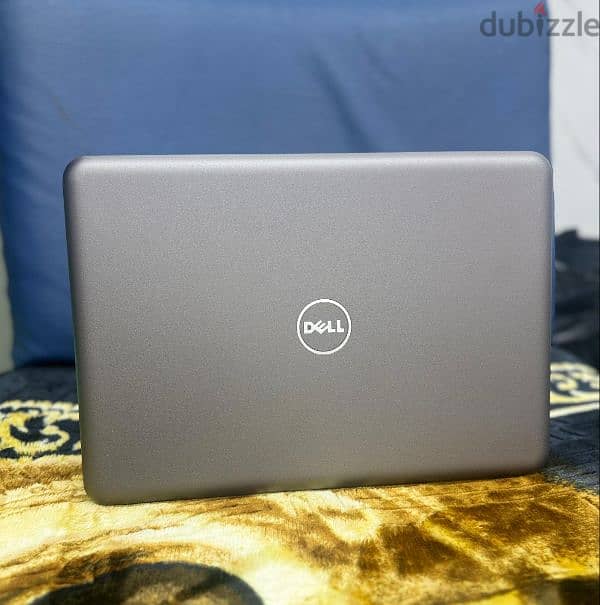 Dell 7th Gen Processor Touchscreen Laptop 4