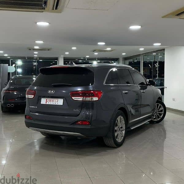 Kia Sorento 2017 4